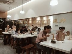 -李与白包子铺(桐梓林店)