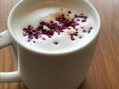 莓莓燕麦红茶玛奇朵-星巴克(杭州北山路店)