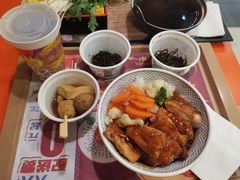 照烧鸡排饭-吉野家(服装城店)