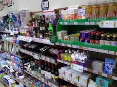 零售区-全家便利店(中原二店)