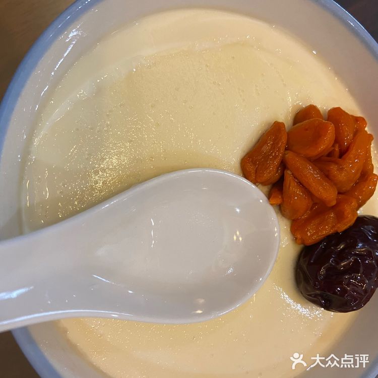 自制双皮奶（水牛奶 耗牛奶双版本~）