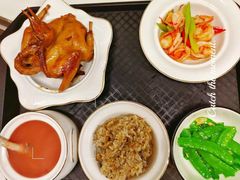 -臻爱住家月嫂育儿嫂(万达店)