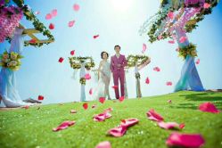 青岛-天长地久婚纱摄影(顺河街店)