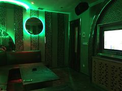 -奉化一页时尚KTV(奉化店)