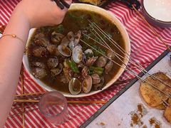 -金陵大勇烧烤·小龙虾·海鲜大咖(竹山路店)