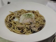 -桂新园(烘焙馆-鸿翔店)