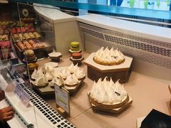 -乐蓬马歇百货公司(Rive Gauche)