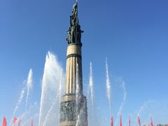 -人民防洪胜利纪念塔