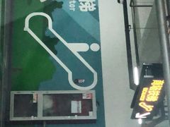 -金融街购物中心停车场