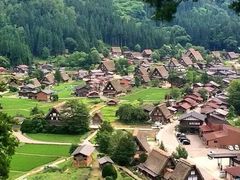 -白川乡与五箇山的合掌构造村落