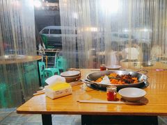 -毛毛老火锅(八年观音桥店)