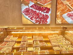-来龍儿鲜切牛肉自助老火锅