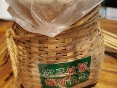 -云阿蛮云南生烫牛肉米线(奉贤路店)