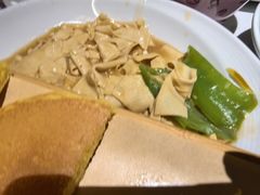 -关东小磨东北菜(漕河泾印象城店)