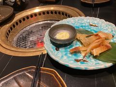 -山川小町·极番烧肉(新地假日广场店)