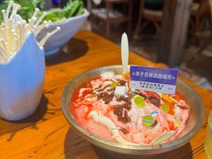 -东巴婆婆云南鱼豆花火锅(大东门店)