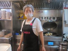 -小杨生煎(浦江欢乐颂店)