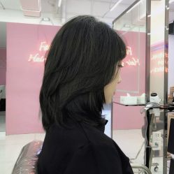 -SWANK SALON
