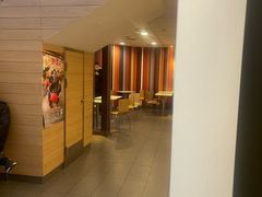 -麦当劳(乳山路店)