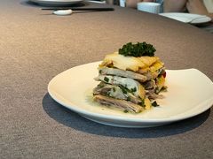 -HOMES上海本帮菜(襄阳公园店)