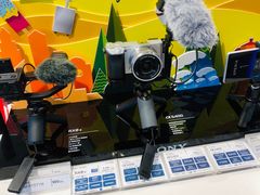 -Sony Store 索尼(上海淮海中路店)