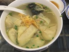 -笑来喜馄饨小笼工坊店(湖滨街店)