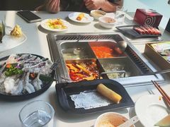 -海底捞火锅(威高广场店)