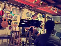 -南锣鼓巷吉他吧(鼓楼店)