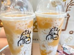 -喜茶(北京五棵松华熙店)