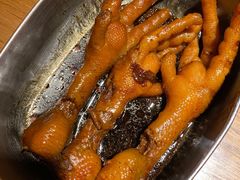 弄堂里的卤鸡爪-弄堂里·寻味杭州(湖滨银泰in77C区店)
