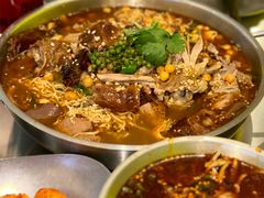 -蓉三少冒烤鸭·四川小吃集(北京首店)