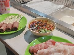 -新艺自助美食城(中山路店)
