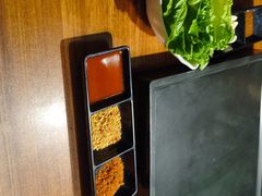 -山居屋炭火烧肉(厚街万达店)
