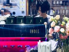 -ZING COFFEE 镜咖啡