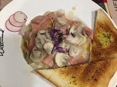 奶油蘑菇培根意面-遇见西木美式餐厅(体育路店)