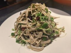 -李记饺子·熏酱东北菜(欢乐谷店)