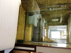 -怡华威斯达酒店(重庆医科大学附属儿童医院店)