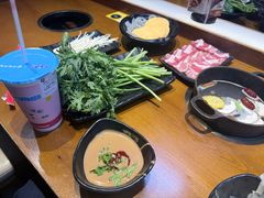 -呷哺呷哺 黄金牧场 (欢乐谷店)