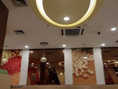 大堂-一席地·本地鸡窝·杭帮鸡火锅(萧山银隆百货店)