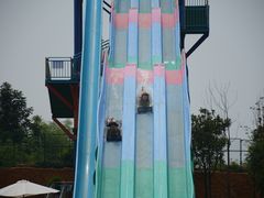 -平江亚马逊水上乐园