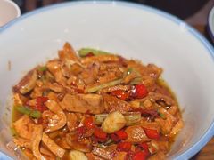 -老湘村·湖南土菜(天河维多利店)