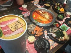 -一绪に和牛寿喜烧(罗湖益田假日店)