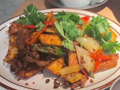 -纳鲁孜·新疆特色餐厅(上海悦荟广场店)