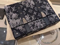 -LV路易威登(德基广场店)