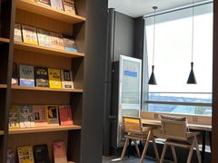 -魔方城市书房(中街益田店)