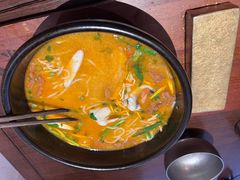 -银米·云南传统过桥米线(双廊黑金冠店)
