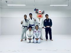 -Flow巴西柔术拳击泰拳馆