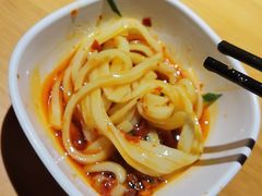 -洪氏嗨捞·广东猪肚鸡·椰子鸡火锅(西咸万象城店)