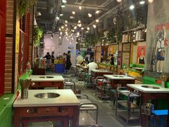 大堂-钢管厂歆瑞源油卤串串香(春熙路太古里店)