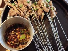 -包整·丝娃娃(一览甲秀楼风景店)